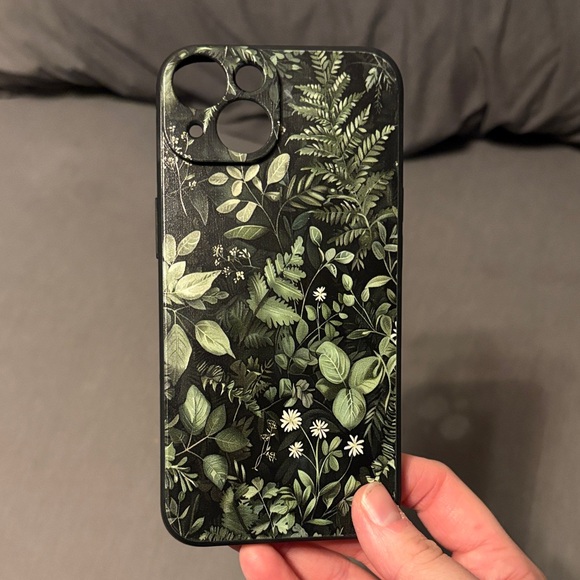 Assorted Phone Cases - Multi-Color Designs - Picture 11 of 14